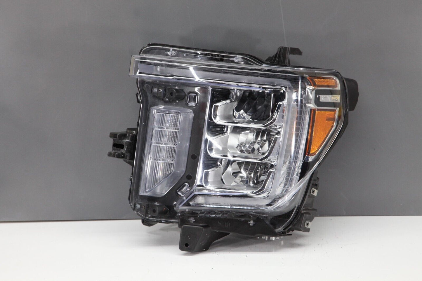 2020-2022 GMC Sierra 2500 3500 Denali Left LH Driver LED Headlight OEM 20 21 22